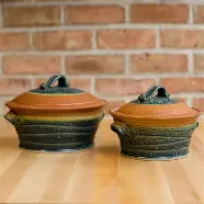 pots